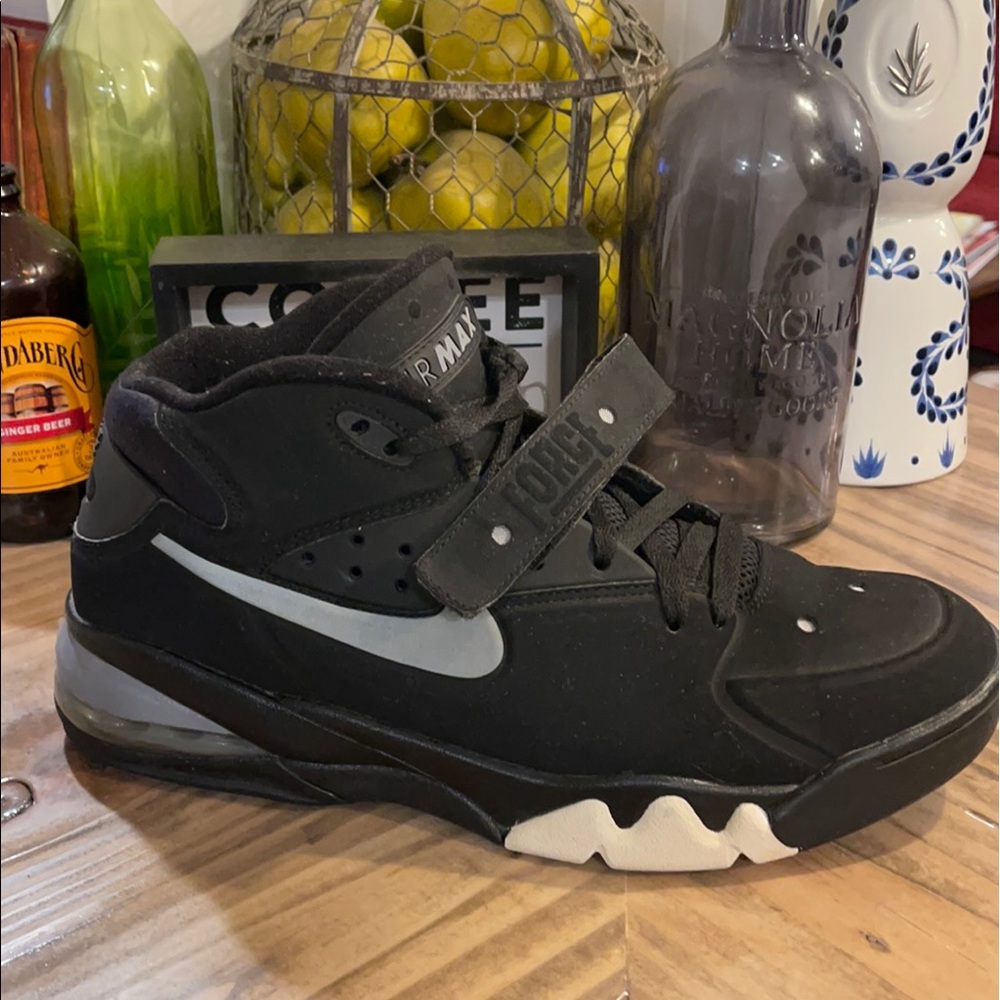 Nike Air Force Max 2013. Charles Barkleys.